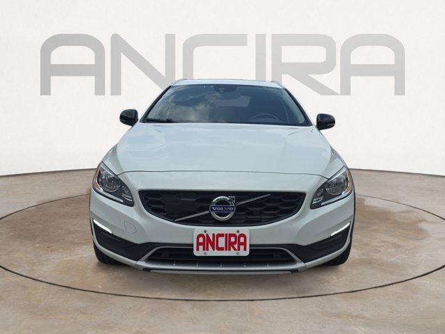 2018 Volvo V60 Cross Country Base