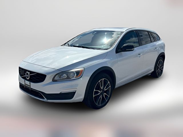2018 Volvo V60 Cross Country Base