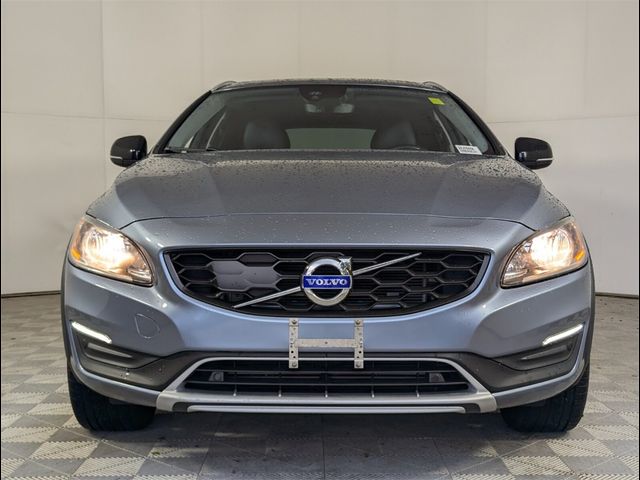 2018 Volvo V60 Cross Country Base