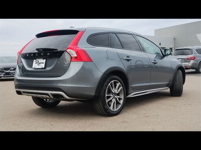 2018 Volvo V60 Cross Country Base