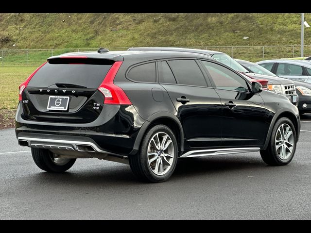 2018 Volvo V60 Cross Country Base