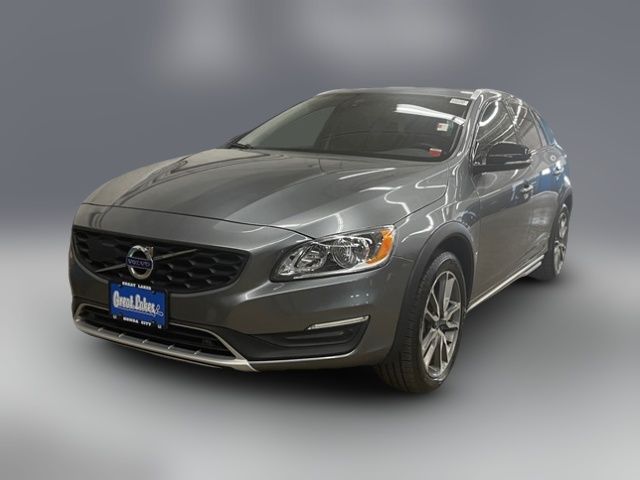 2018 Volvo V60 Cross Country Base