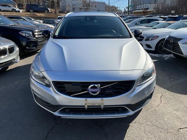 2018 Volvo V60 Cross Country Base