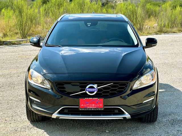 2018 Volvo V60 Cross Country Base