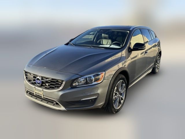 2018 Volvo V60 Cross Country Platinum