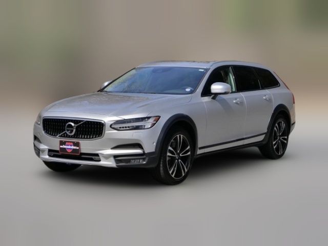 2018 Volvo V90 Cross Country Base