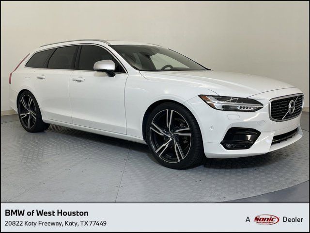 2018 Volvo V90 R-Design