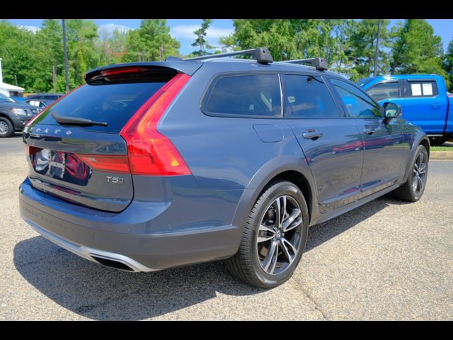 2018 Volvo V90 Cross Country Base