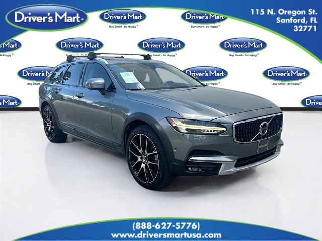 2018 Volvo V90 Cross Country Base