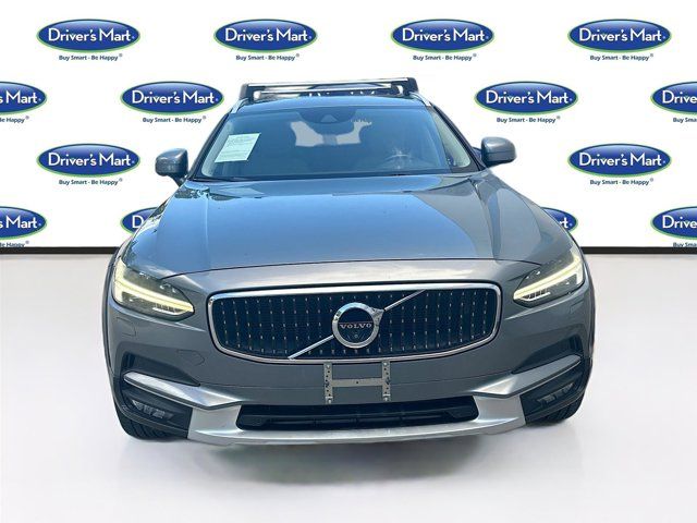 2018 Volvo V90 Cross Country Base