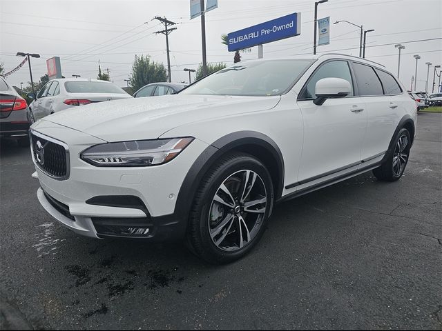 2018 Volvo V90 Cross Country Base