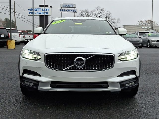 2018 Volvo V90 Cross Country Base