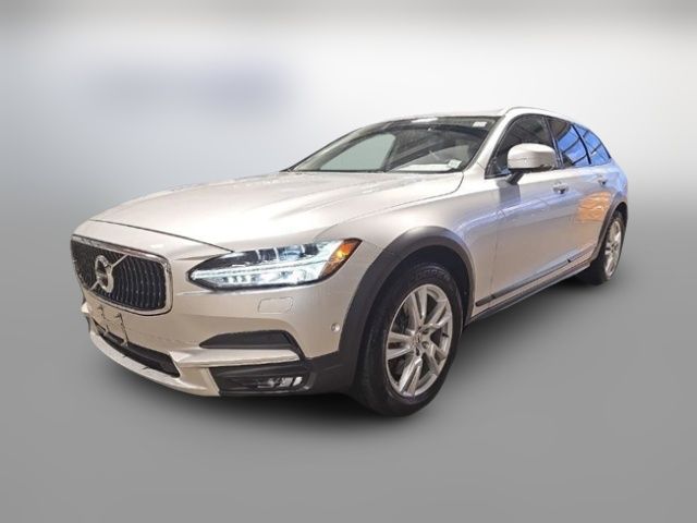2018 Volvo V90 Cross Country Base