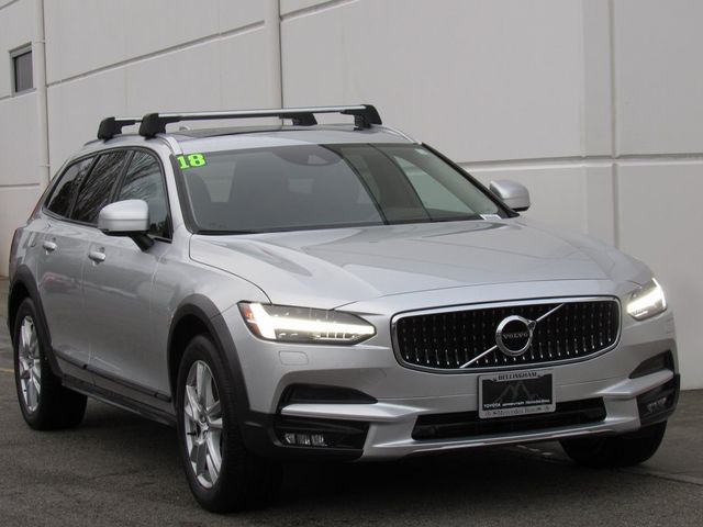 2018 Volvo V90 Cross Country Base