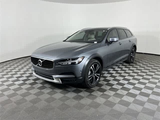 2018 Volvo V90 Cross Country Base