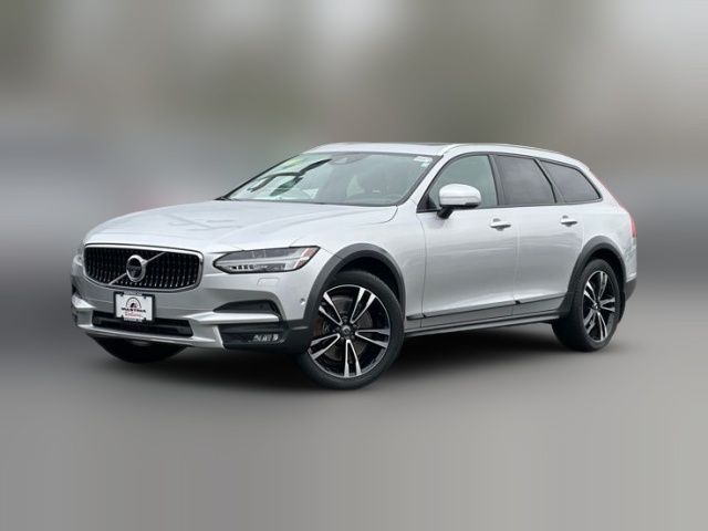 2018 Volvo V90 Cross Country Base