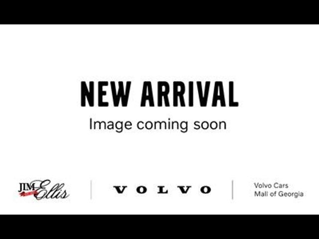 2018 Volvo V90 Cross Country Base