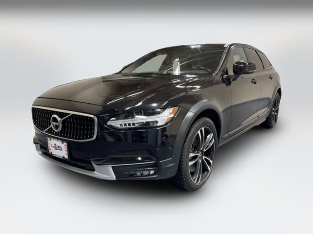 2018 Volvo V90 Cross Country Base