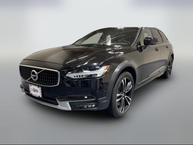 2018 Volvo V90 Cross Country Base