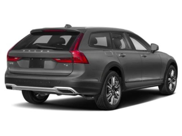 2018 Volvo V90 Cross Country Base