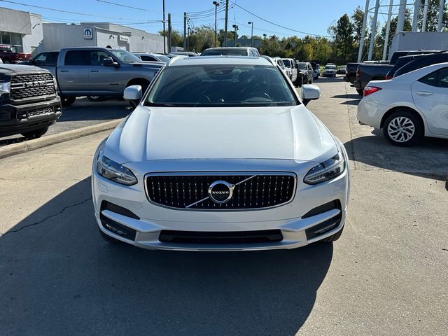 2018 Volvo V90 Cross Country Base