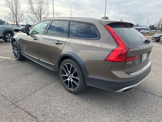 2018 Volvo V90 Cross Country Base