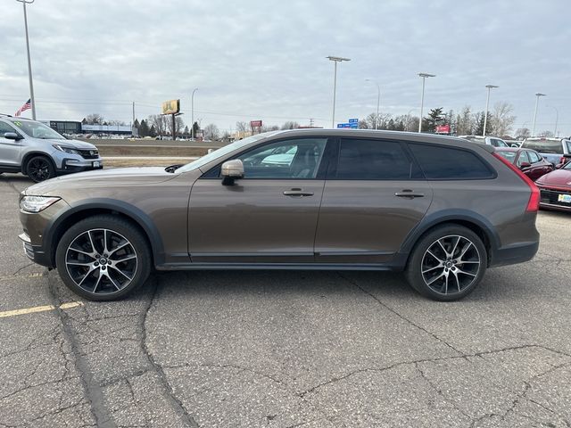 2018 Volvo V90 Cross Country Base