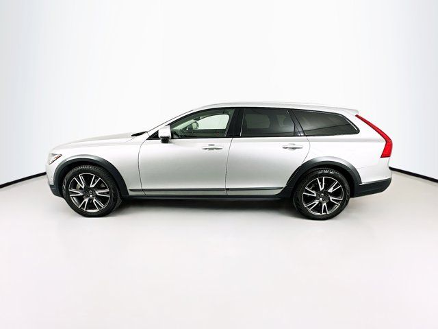2018 Volvo V90 Cross Country Base