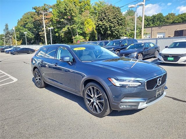 2018 Volvo V90 Cross Country Base