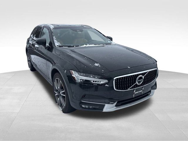 2018 Volvo V90 Cross Country Base