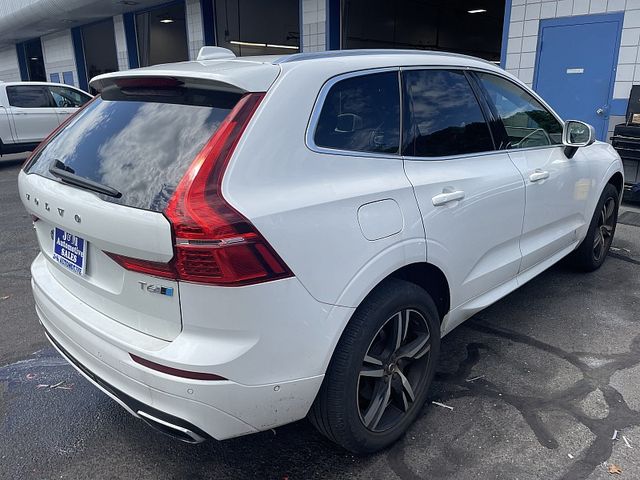 2018 Volvo XC60 R-Design