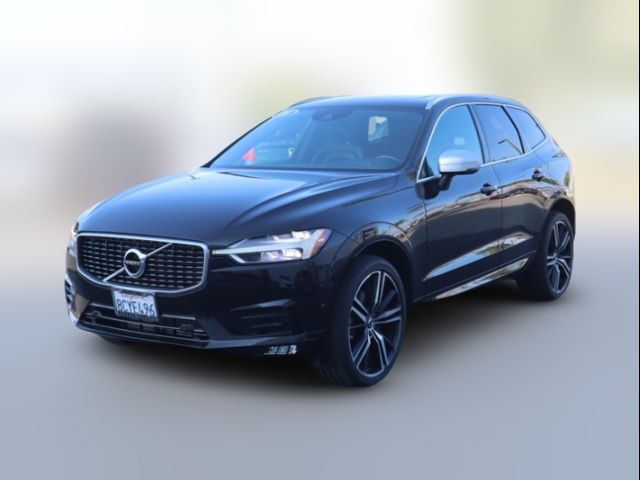 2018 Volvo XC60 R-Design