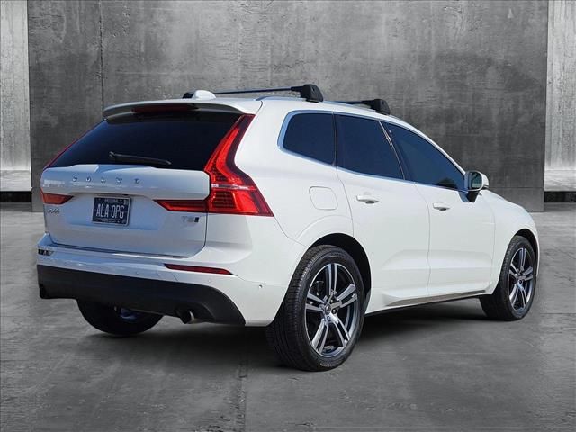 2018 Volvo XC60 Momentum