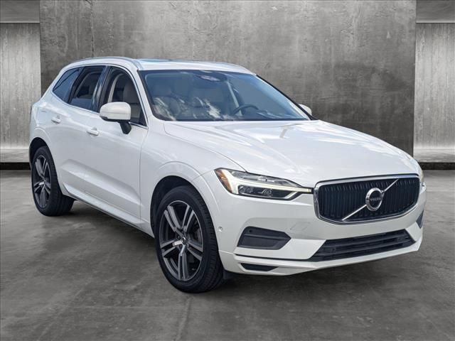 2018 Volvo XC60 Momentum