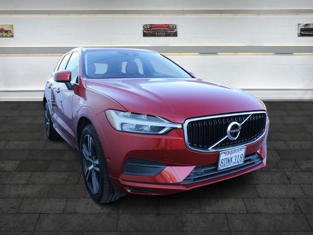 2018 Volvo XC60 Momentum