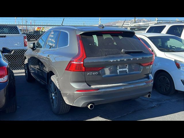 2018 Volvo XC60 Momentum