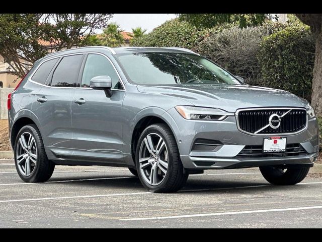 2018 Volvo XC60 Momentum