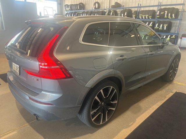 2018 Volvo XC60 Momentum