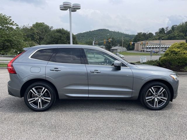 2018 Volvo XC60 Momentum