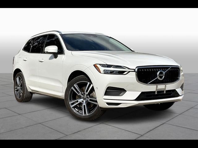 2018 Volvo XC60 Momentum