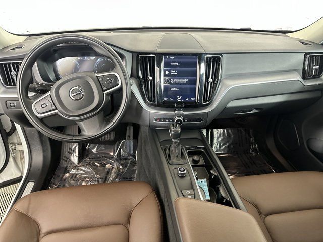 2018 Volvo XC60 Momentum