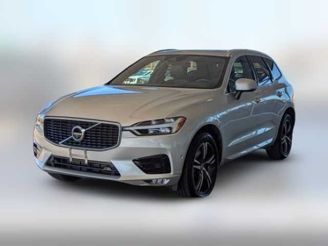 2018 Volvo XC60 R-Design