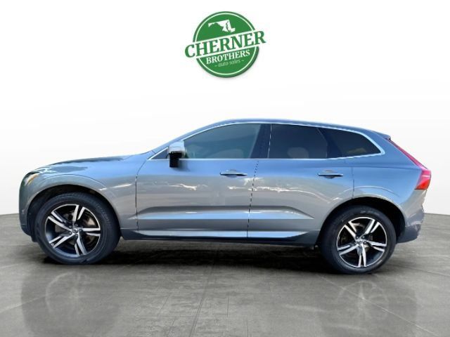 2018 Volvo XC60 R-Design