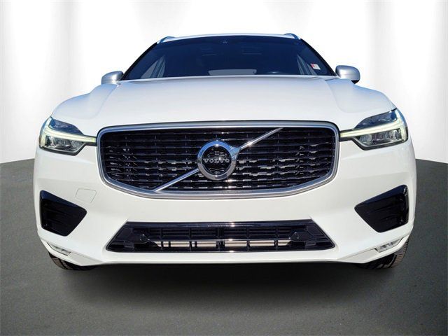 2018 Volvo XC60 R-Design