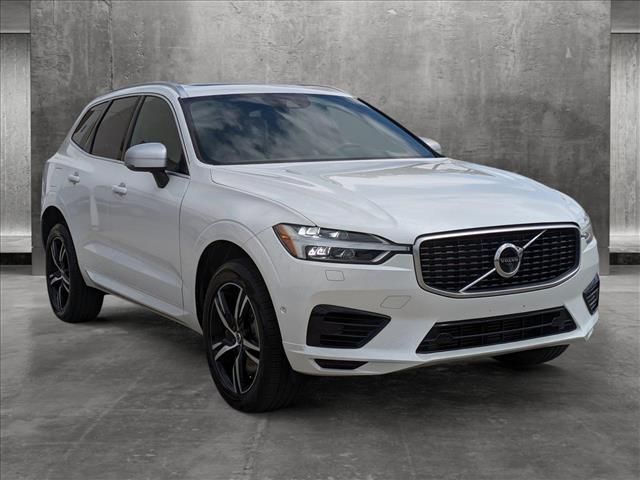 2018 Volvo XC60 R-Design