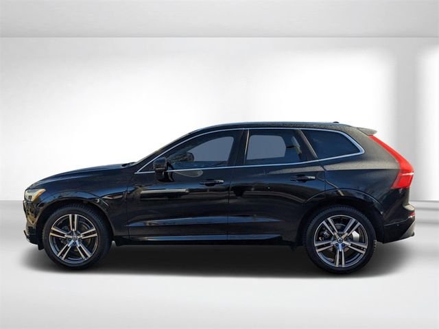 2018 Volvo XC60 Momentum