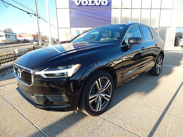 2018 Volvo XC60 Momentum