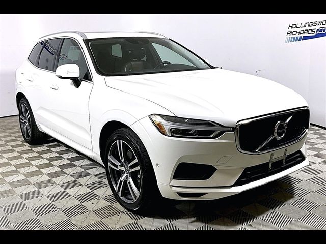 2018 Volvo XC60 Momentum