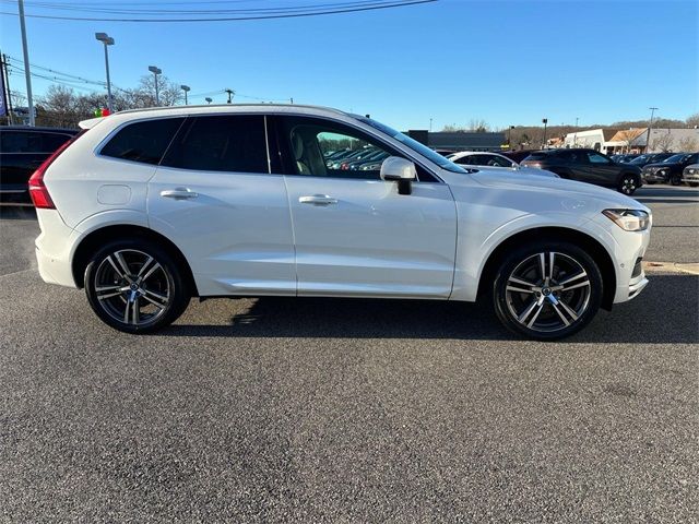 2018 Volvo XC60 Momentum