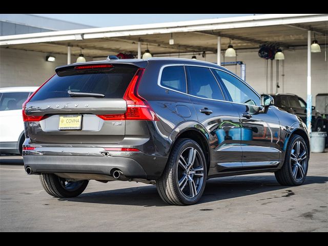 2018 Volvo XC60 Momentum